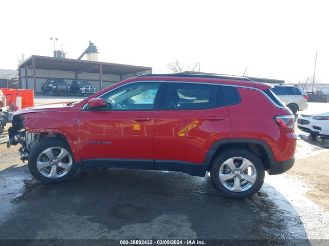 Jeep Compass Latitude Fwd 2019 3C4NJCBB7KT715902 Image 14