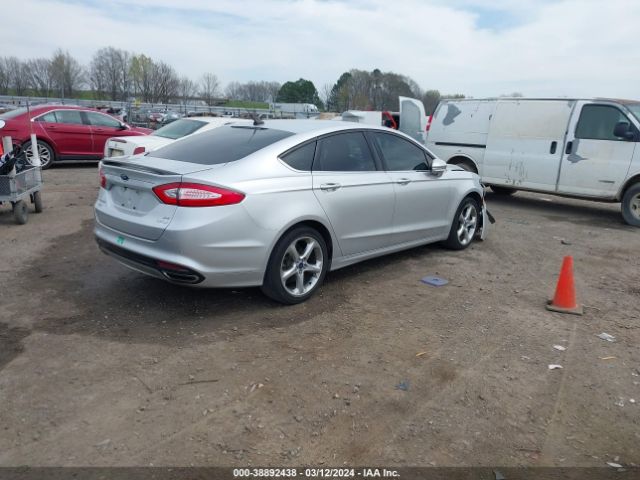3FA6P0H97FR191133 Ford FUSION SE