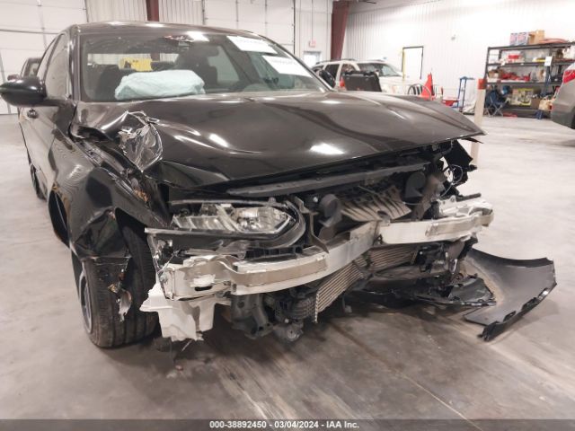 1HGCV1F32JA003632 Honda Accord Sport