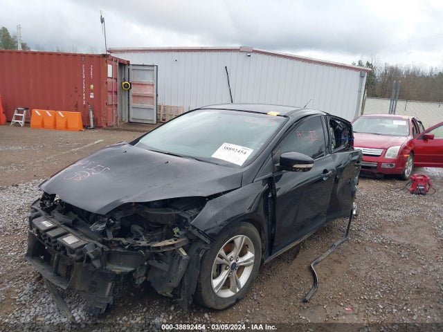 Ford FOCUS SE 2014 1FADP3F22EL190922 Image 2