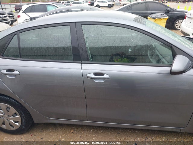 KIA RIO S 2019 3KPA24AB8KE233172 Image 13