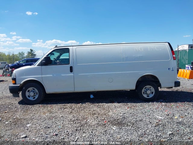 Chevrolet Express 2500 Work Van 2019 1GCWGBFG0K1313875 Image 14