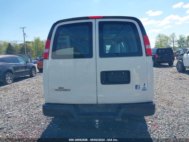 Chevrolet Express 2500 Work Van 2019 1GCWGBFG0K1313875 Image 16