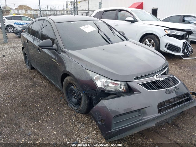 2014 1G1PA5SH4E7394511 main image