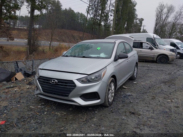 Hyundai Accent Sel 2018 3KPC24A37JE030743 Image 2