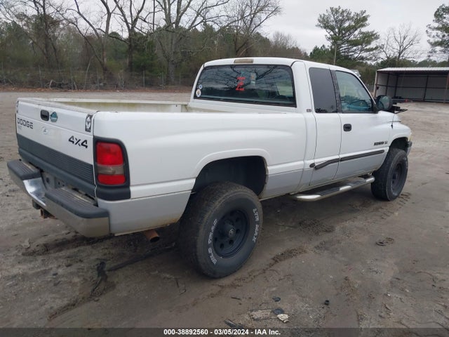 2000 DODGE RAM 1500 ST VIN: 3B7HF13ZXYG140226