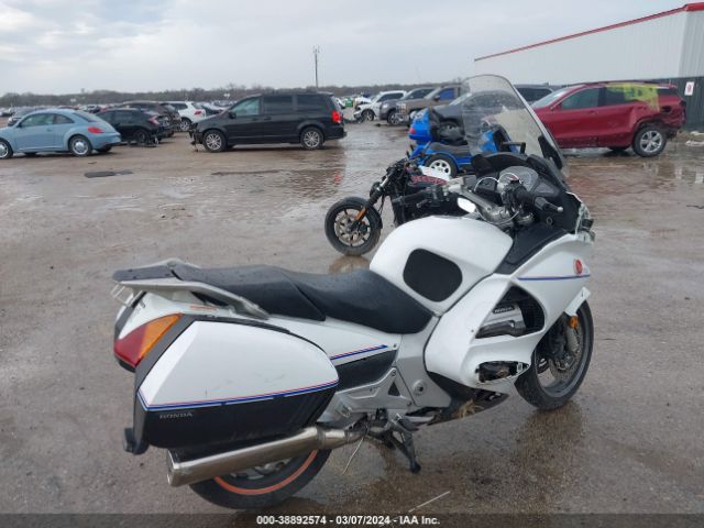 2011 HONDA ST1300 JH2SC5170BK700009 Photo 3