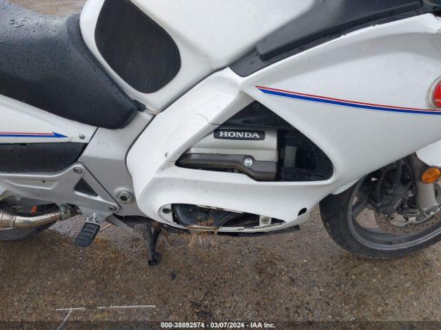 2011 HONDA ST1300 JH2SC5170BK700009 Photo 7