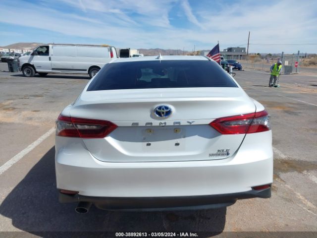 4T1F31AK4NU589069 Toyota Camry Xle Hybrid