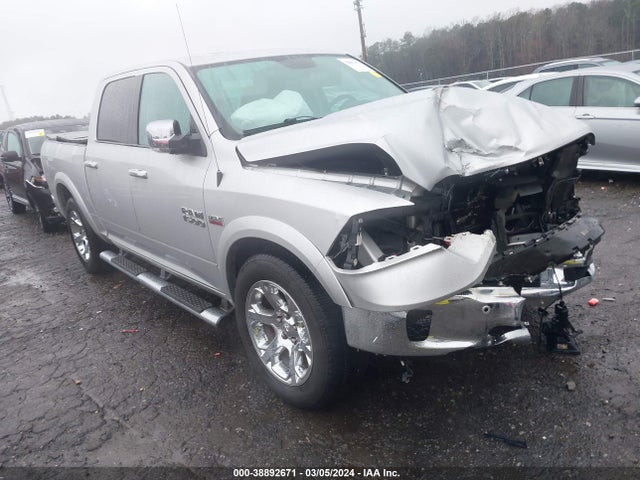2018 1C6RR6NT9JS143674 main image
