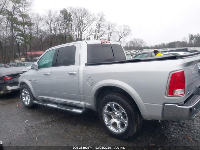 RAM 1500 Laramie  4x2 5'7 Box 2018 1C6RR6NT9JS143674 Image 15