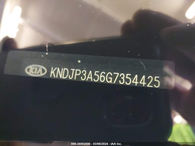 KIA SOUL + 2016 KNDJP3A56G7354425 Image 9