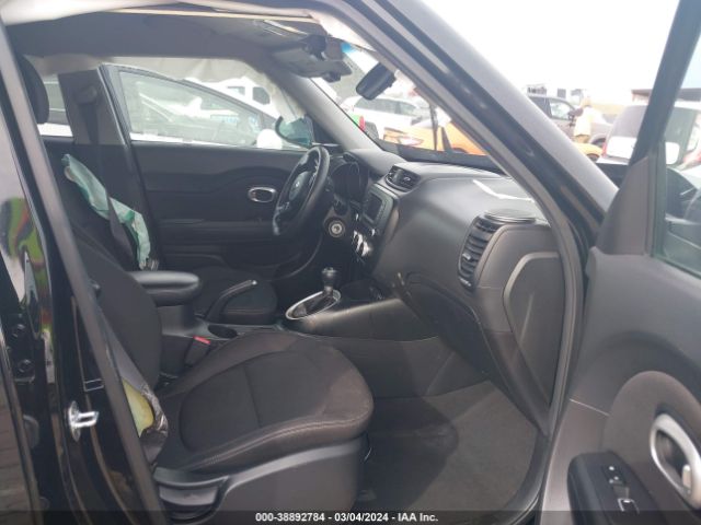 KNDJN2A2XH7487731 KIA Soul !