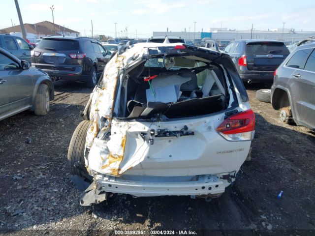 JF2SKADC9NH447319 Subaru Forester Premium