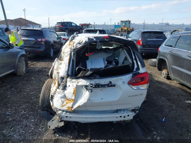 JF2SKADC9NH447319 Subaru Forester Premium