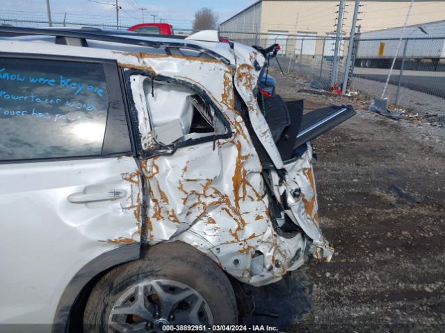JF2SKADC9NH447319 Subaru Forester Premium