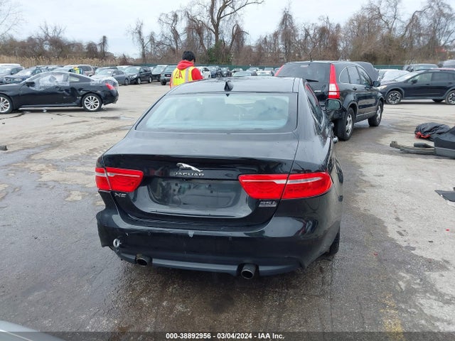 Jaguar Xe 35t Premium 2017 SAJAJ4BV5HA954039 Image 16