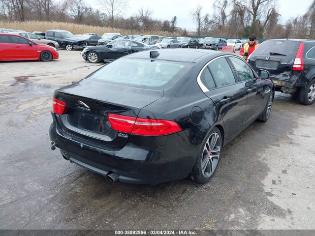 2017 JAGUAR XE SAJAJ4BV5HA954039 Photo 3