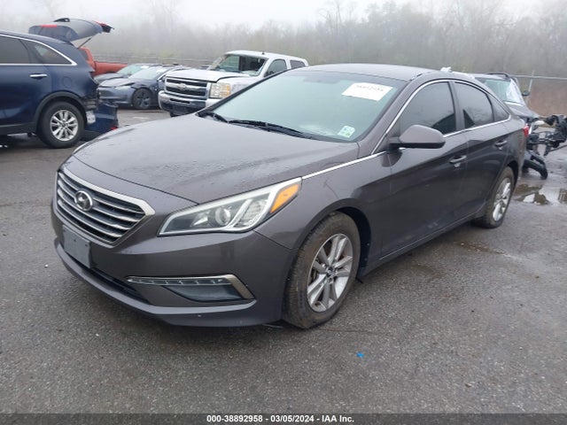 Hyundai SONATA SE 2015 5NPE24AF4FH120468 Image 2