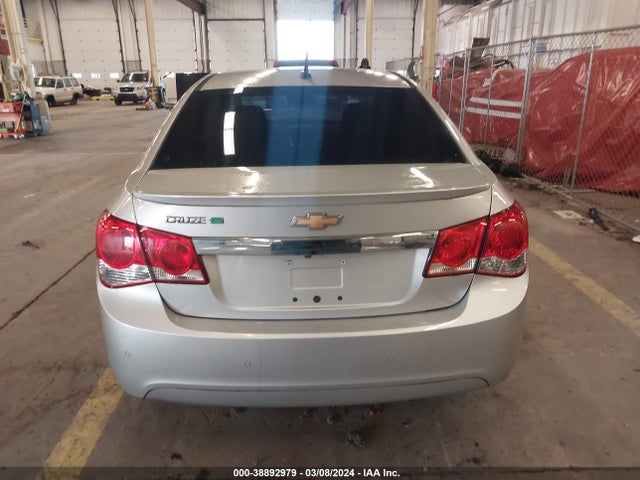 Chevrolet Cruze Diesel 2014 1G1P75SZ8E7101250 Image 16