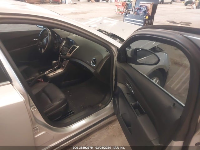 Chevrolet Cruze Diesel 2014 1G1P75SZ8E7101250 Image 5