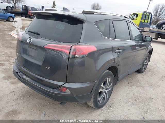 Toyota RAV4 LE 2016 JTMZFREV6GJ092315 Image 4