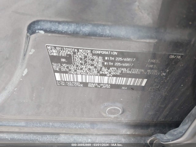 Toyota RAV4 LE 2016 JTMZFREV6GJ092315 Image 9