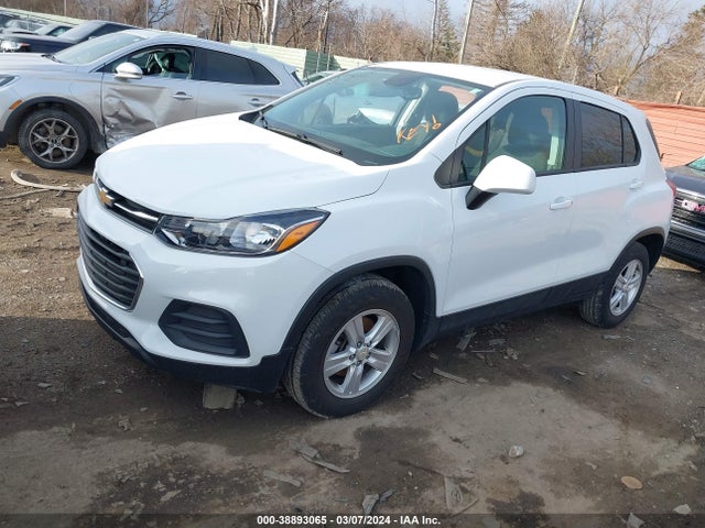 Chevrolet Trax Awd Ls 2021 KL7CJNSM3MB369692 Image 2