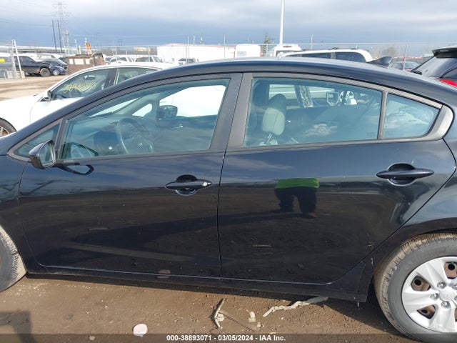 KIA FORTE LX 2016 KNAFK4A69G5539113 Image 15