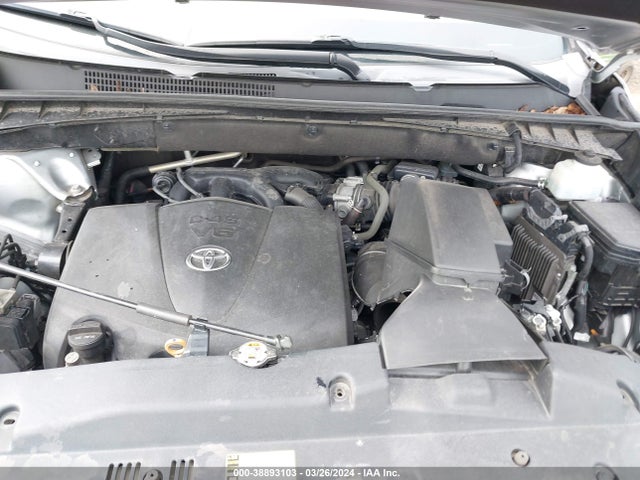 Toyota Highlander Limited 2019 5TDYZRFH3KS302778 Image 10