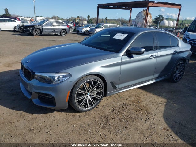 BMW 540I 2020 WBAJS1C07LWW77772 Image 2