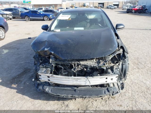 5YFEPRAE0LP018380 Toyota COROLLA LE