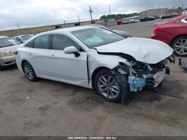 2020 4T1JZ1FB9LU039865 main image