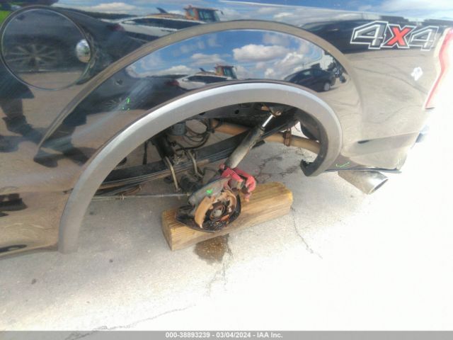 1FTFW1EG0HFA77352 Ford F-150 Xlt