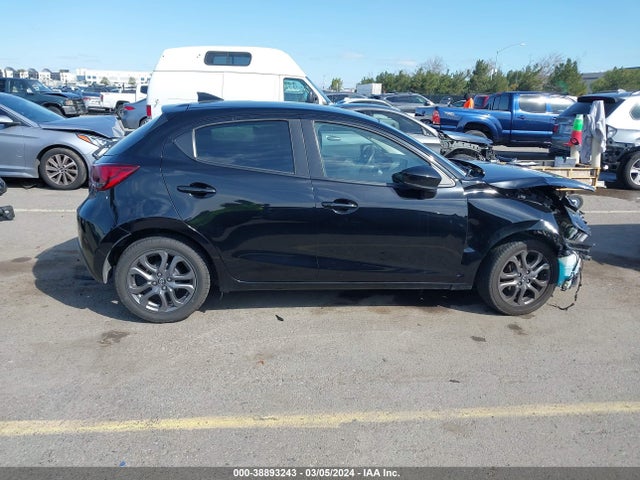 Toyota YARIS LE 2020 3MYDLBJV6LY708196 Image 14
