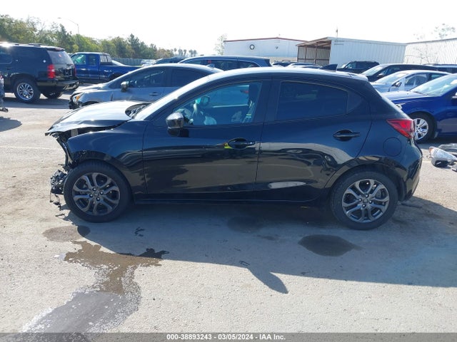Toyota YARIS LE 2020 3MYDLBJV6LY708196 Image 15