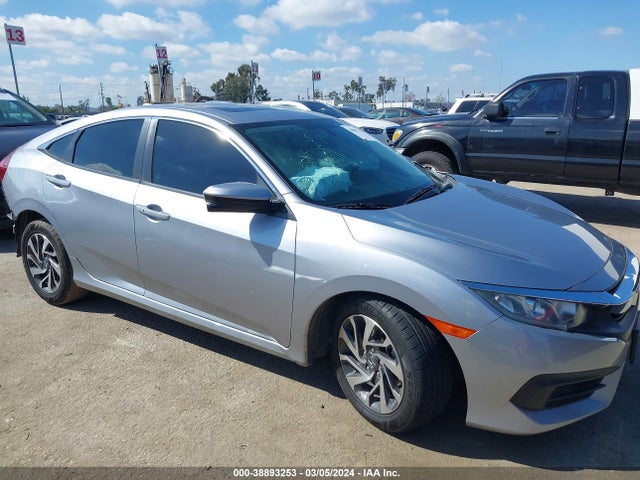 Honda CIVIC EX 2018 2HGFC2F70JH521025 Image 14