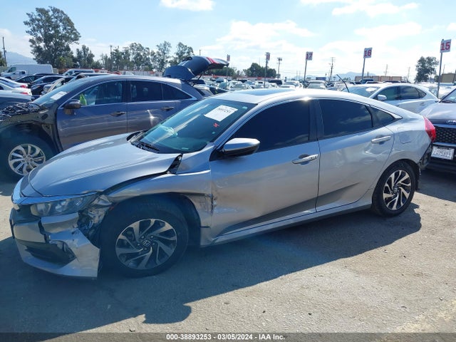 Honda CIVIC EX 2018 2HGFC2F70JH521025 Image 6