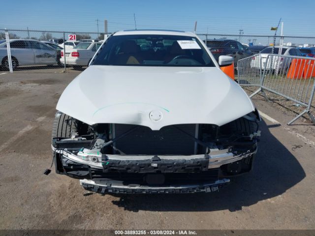 WBAJB1C51JB084621 BMW 530e Xdrive Iperformance