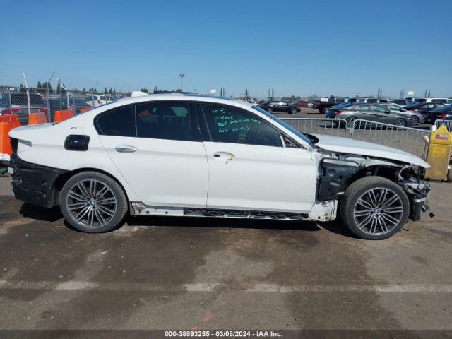 WBAJB1C51JB084621 BMW 530e Xdrive Iperformance