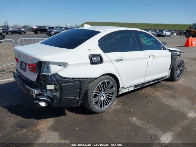 WBAJB1C51JB084621 BMW 530e Xdrive Iperformance