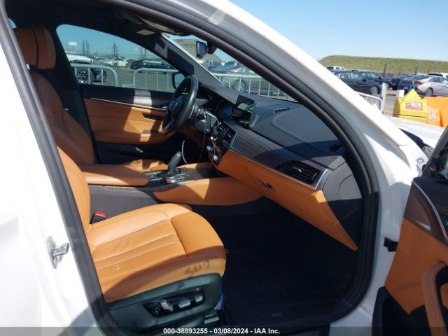 WBAJB1C51JB084621 BMW 530e Xdrive Iperformance