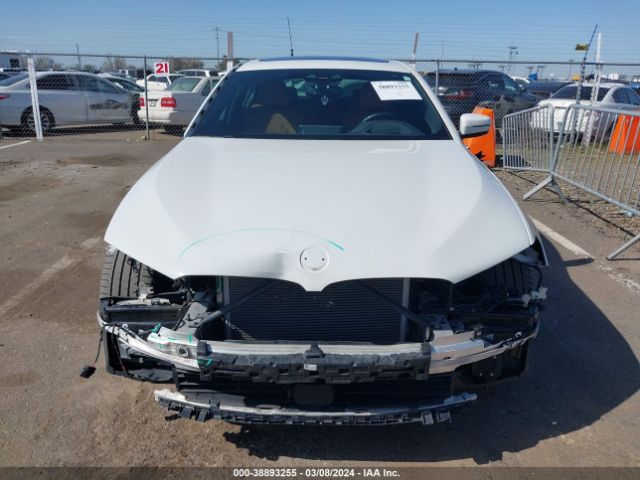 WBAJB1C51JB084621 BMW 530e Xdrive Iperformance