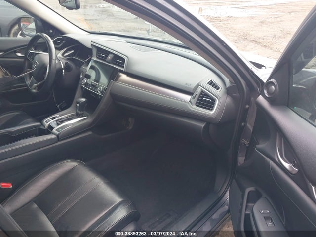 Honda Civic Touring 2016 19XFC1F98GE203216 Image 5