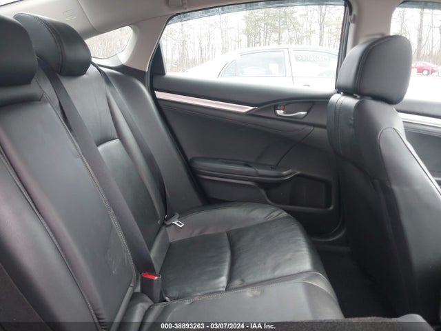 Honda Civic Touring 2016 19XFC1F98GE203216 Image 8