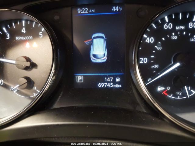 JN1BJ1CR5KW337658 Nissan Rogue Sport Sv