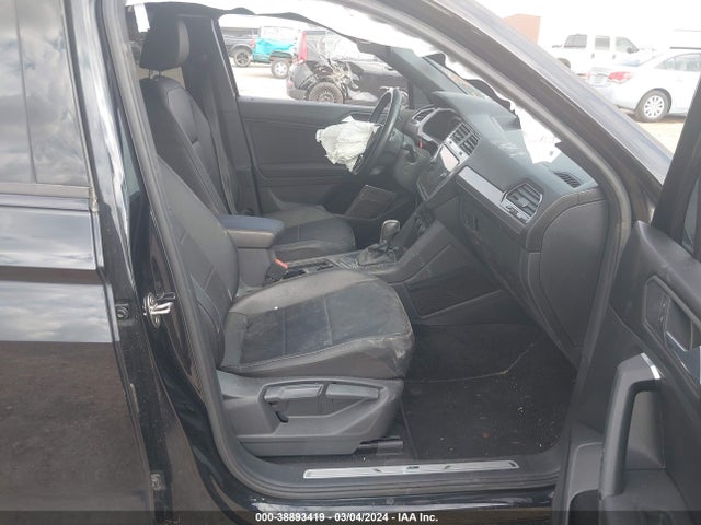 3VV3B7AX9KM087779 Volkswagen Tiguan 2.0t Se/2.0t Sel/2.0t Sel R-line/2.0t Sel R-line Black