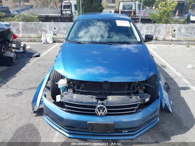 3VWD67AJ5GM237295 Volkswagen Jetta 1.4t Se