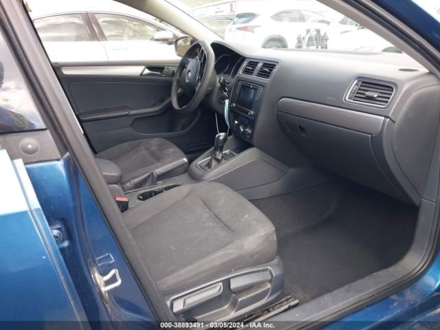 3VWD67AJ5GM237295 Volkswagen Jetta 1.4t Se
