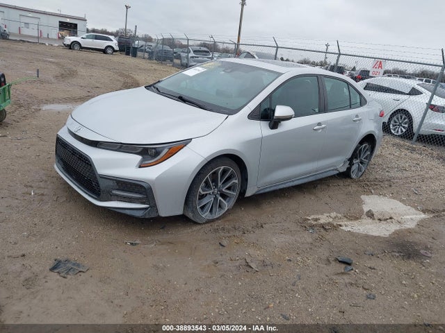 Toyota COROLLA SE 2020 5YFP4RCE0LP032214 Image 2